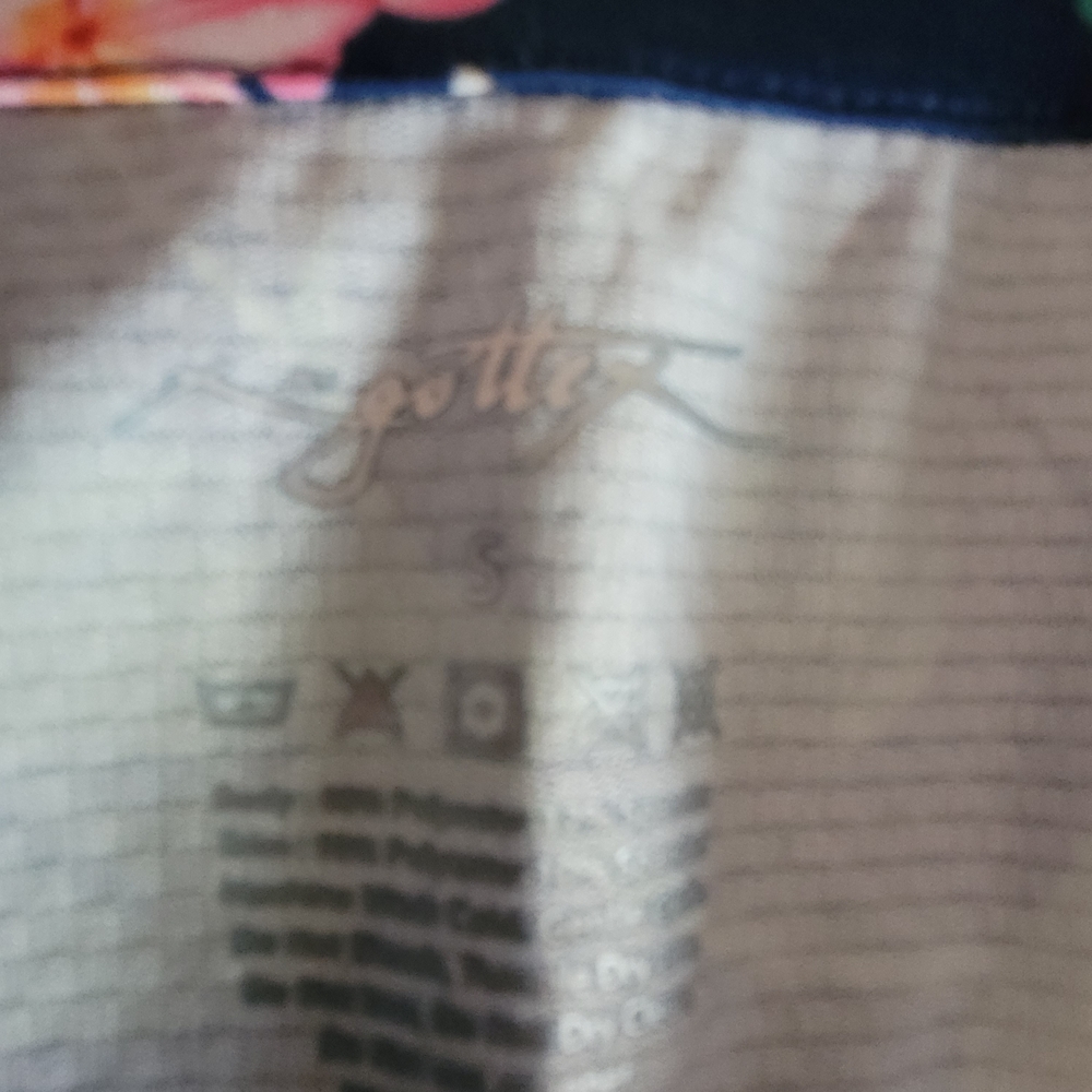 GOTTEX Rash Guard - Picture 3 of 5